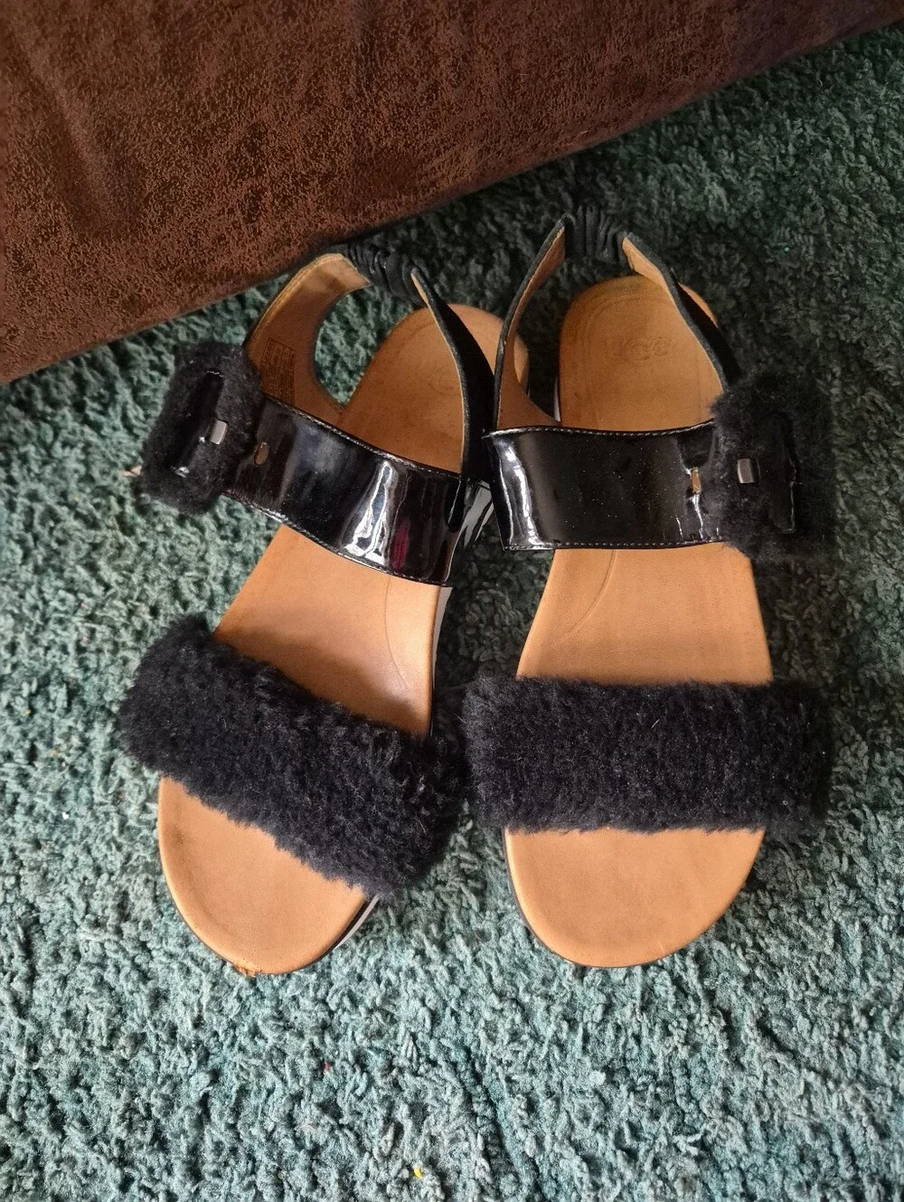 Ugg Le Fluff Sandal Platform Size 9.5